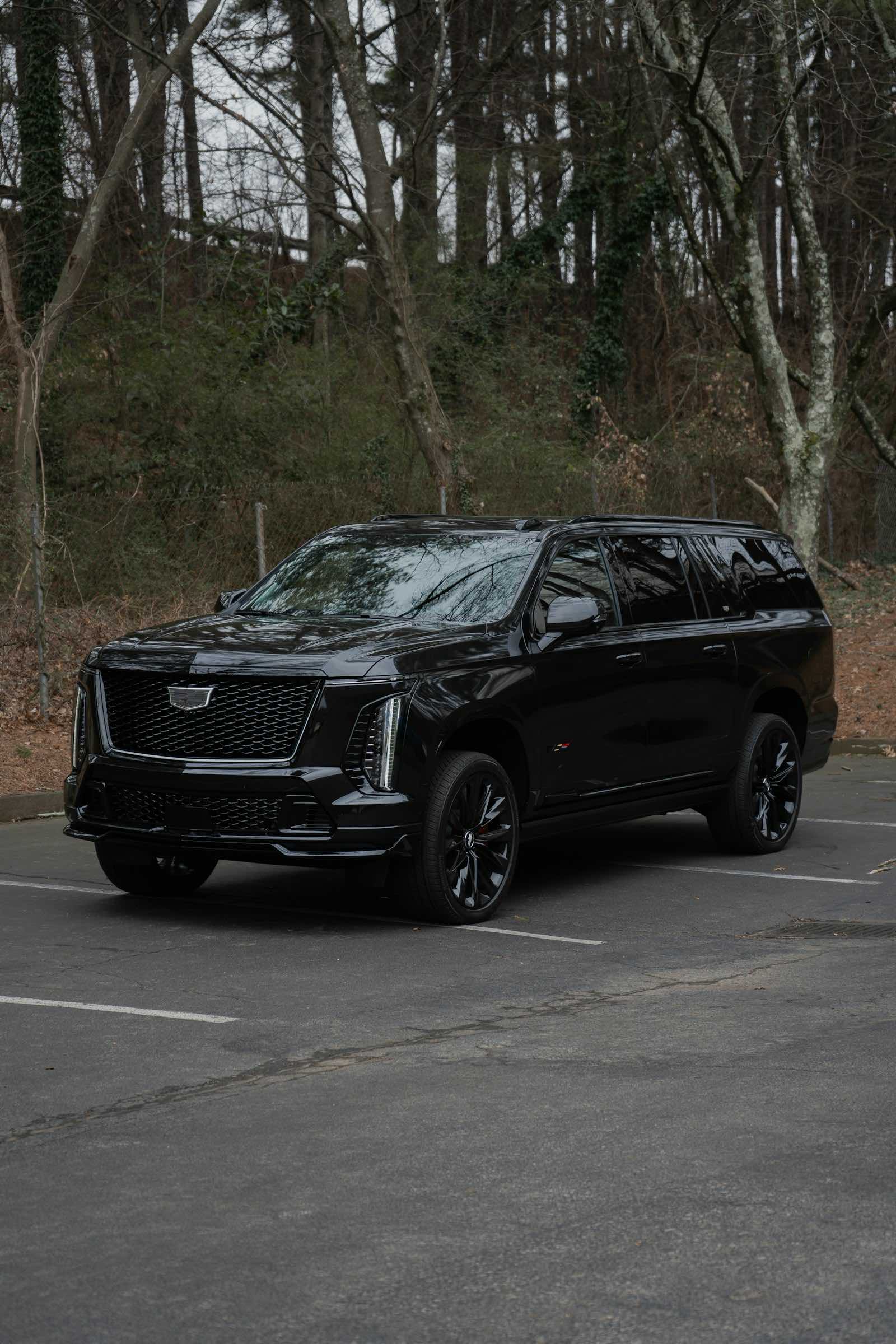 Cadillac Escalade · Ultra VIP